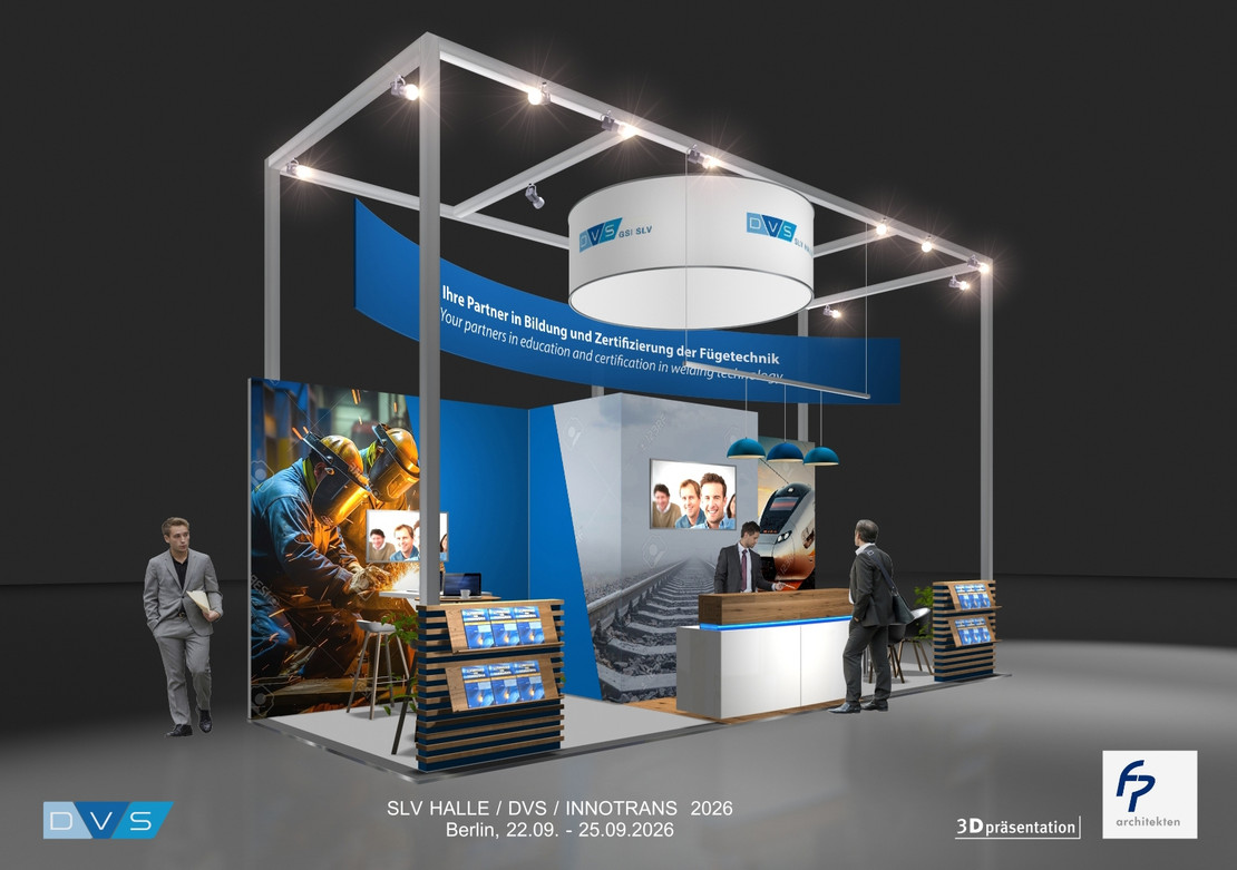 Messestand der SLV Halle, GSI SLV, DVS ZERT und SLV Mecklenburg-Vorpommern auf der InnoTrans 2026 mit modernem Design, zentraler Theke, großflächigen Grafiken und Sitzbereich für Beratungsgespräche.